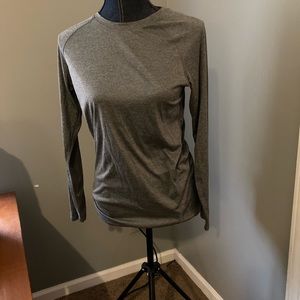 CHAMPION women/junior running shirt. Grey/orange